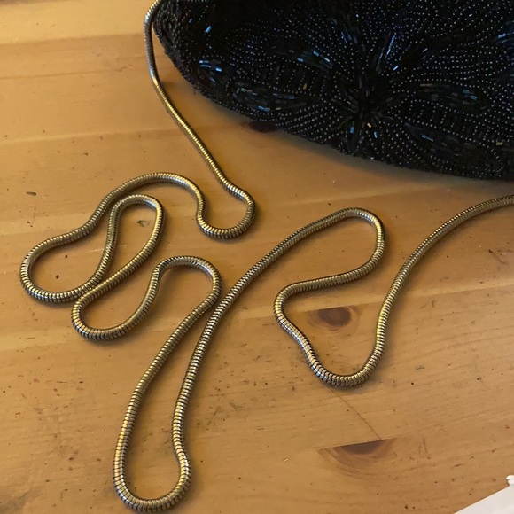 Vintage Beaded Evening Bag, Crossbody with Gold Chain BEAUTIFUL - Picture 2 of 4